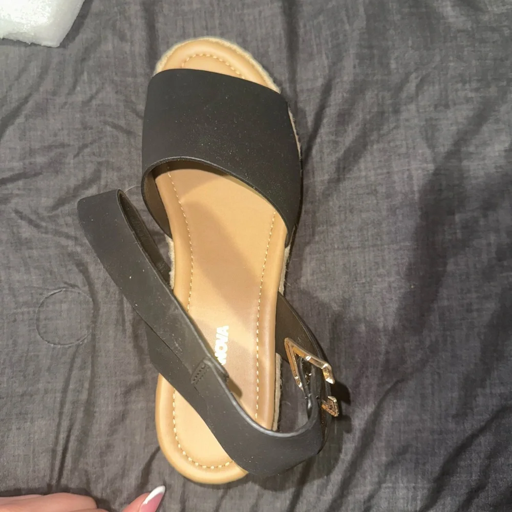 Wedged Sandals - Picture 2 of 3